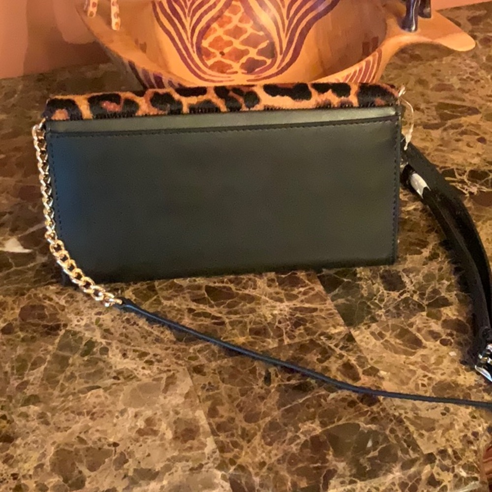 MICHAEL Michael Kors Leopard Print Crossbody with Black Trim & Gold Chain - Picture 4 of 7